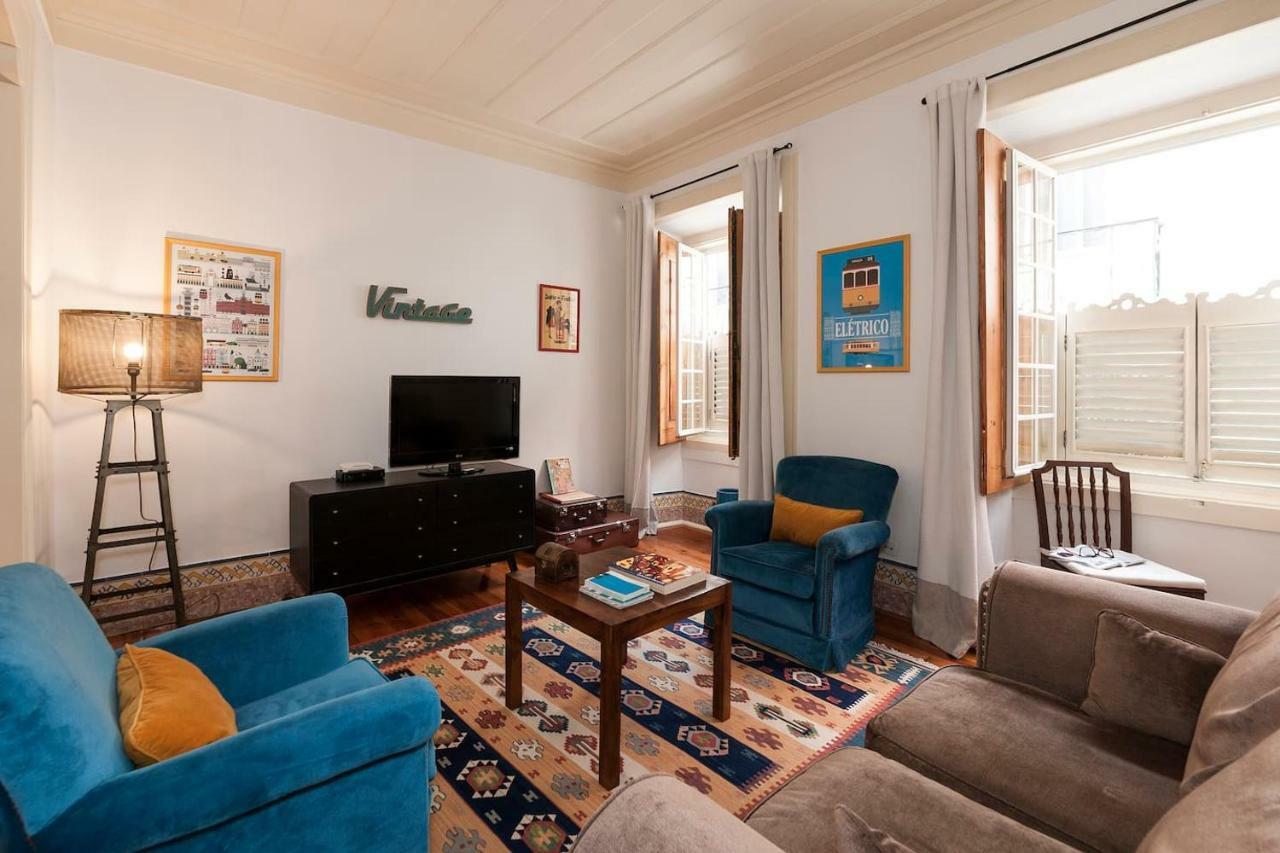 2 Bedroom With Patio Next To Avenida Da Liberdade Apartamento